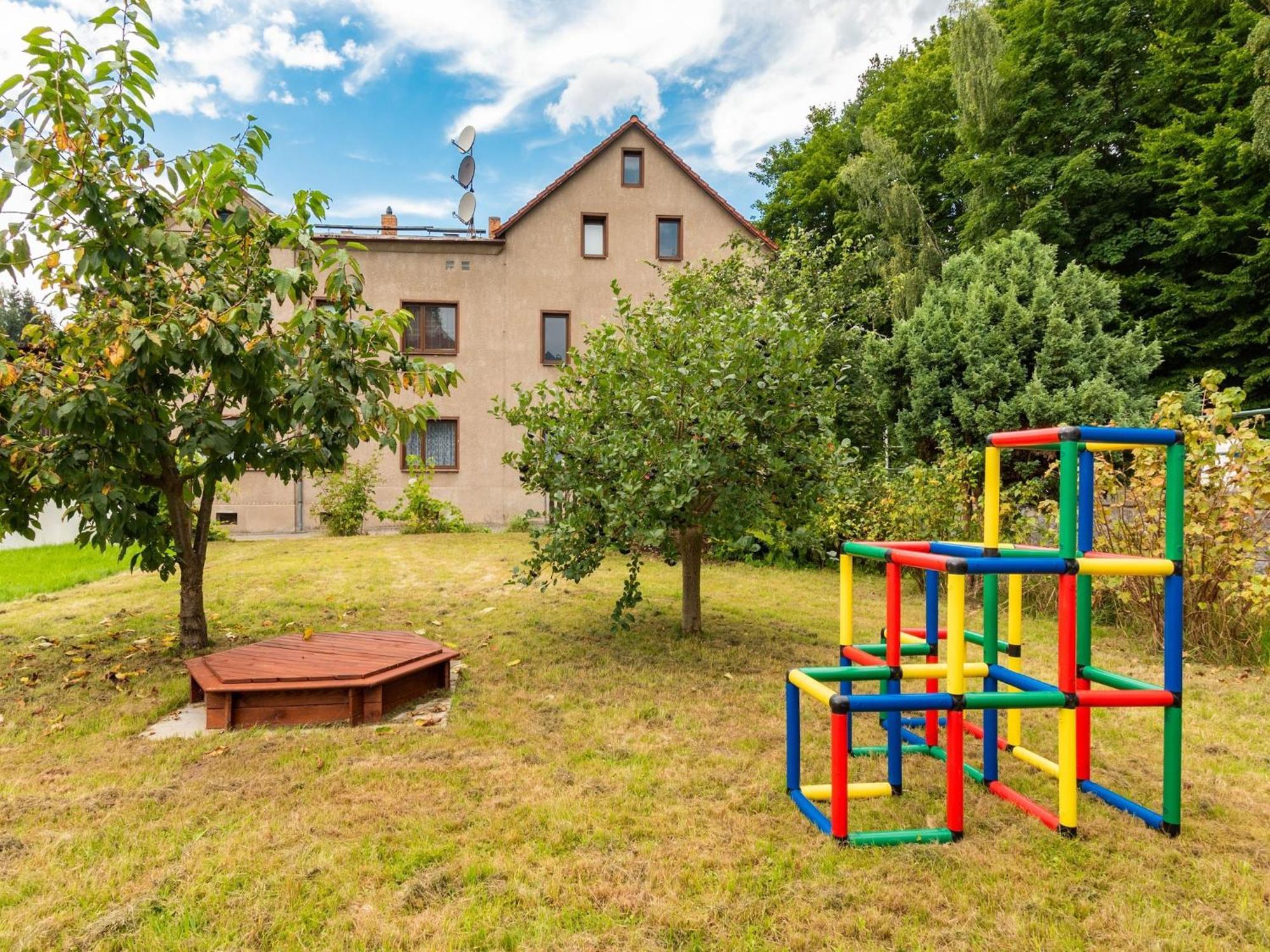 Modern Apartment In Sebnitz With A Terrace In Sebnitz Zewnętrze zdjęcie